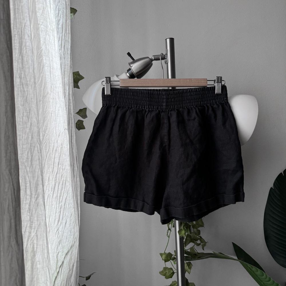 Caara black linen shorts